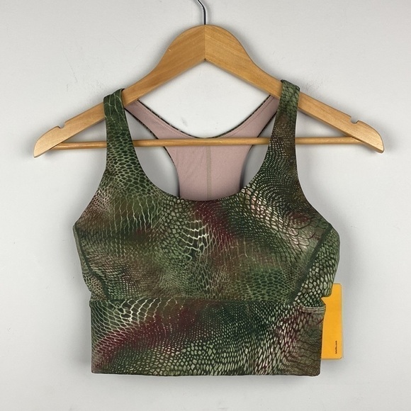 LOLE • Burst Edition High Support Sports Bra - Picture 2 of 6